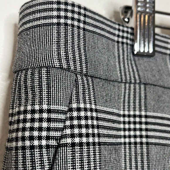 Zara Glen Plaid Cropped Trouser Dress Pants Black White Womens Size 12 - Picture 3 of 8